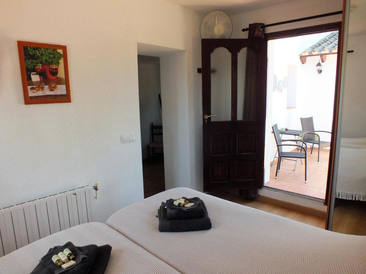 Buena Idea - Adults Only Bed and Breakfast Jalón Exteriör bild